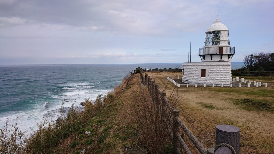 禄剛崎灯台9
