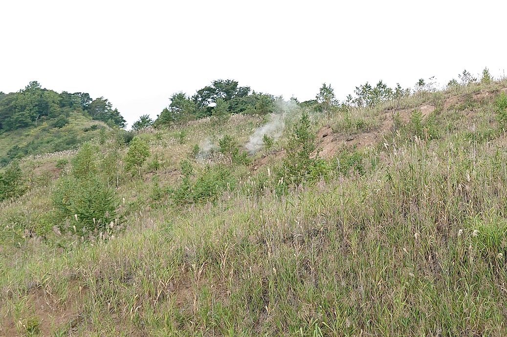 西山山麓火口10