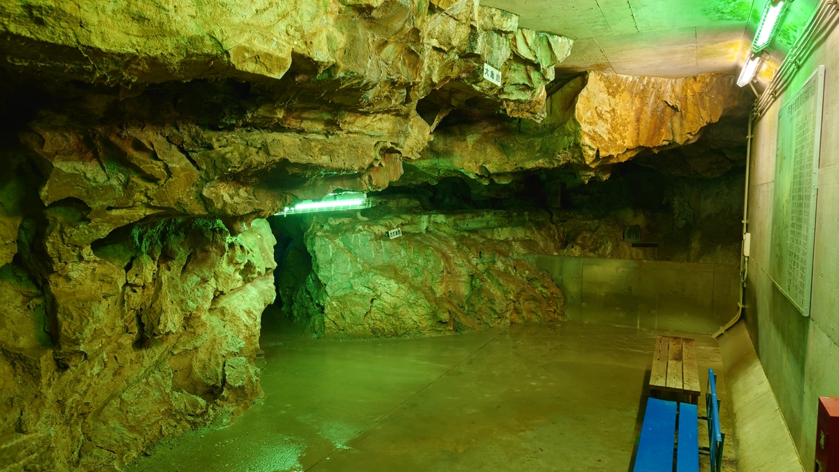 戸津井鍾乳洞11