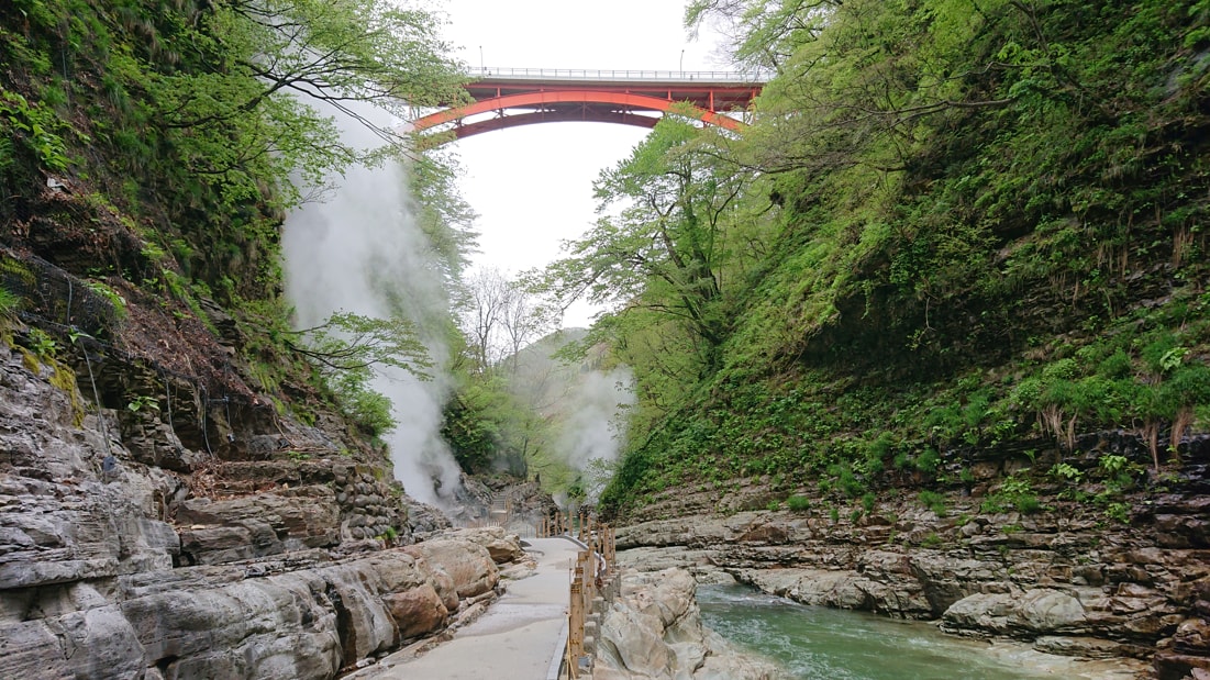 小安峡大噴湯11