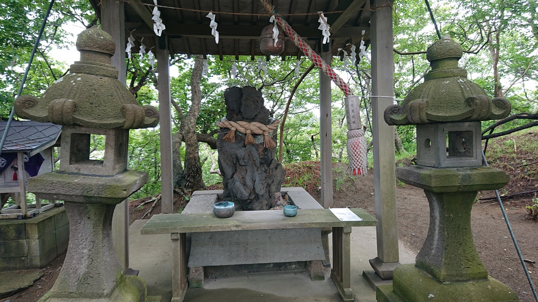 高山稲荷神社10