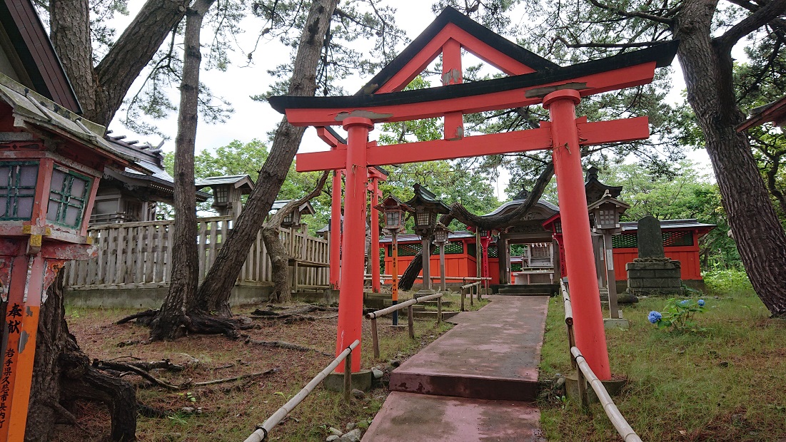 高山稲荷神社16