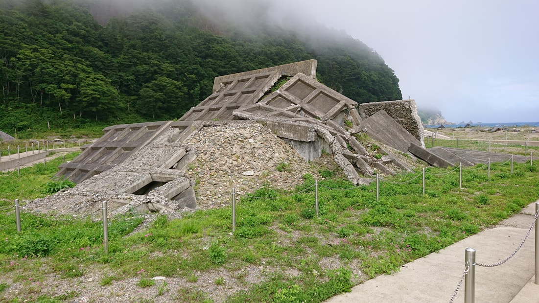 明戸海岸防潮堤10
