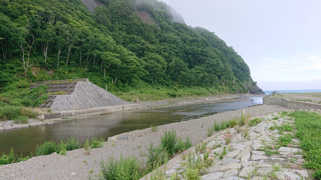 明戸海岸防潮堤13