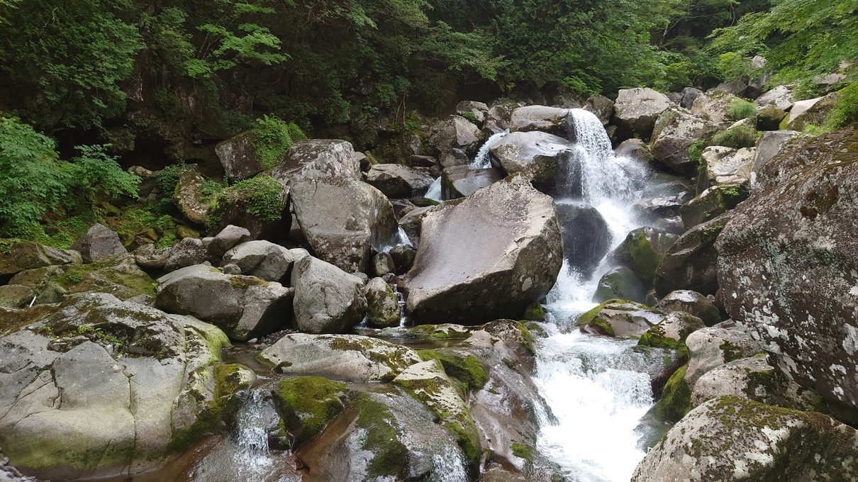 一・二ノ滝渓谷35