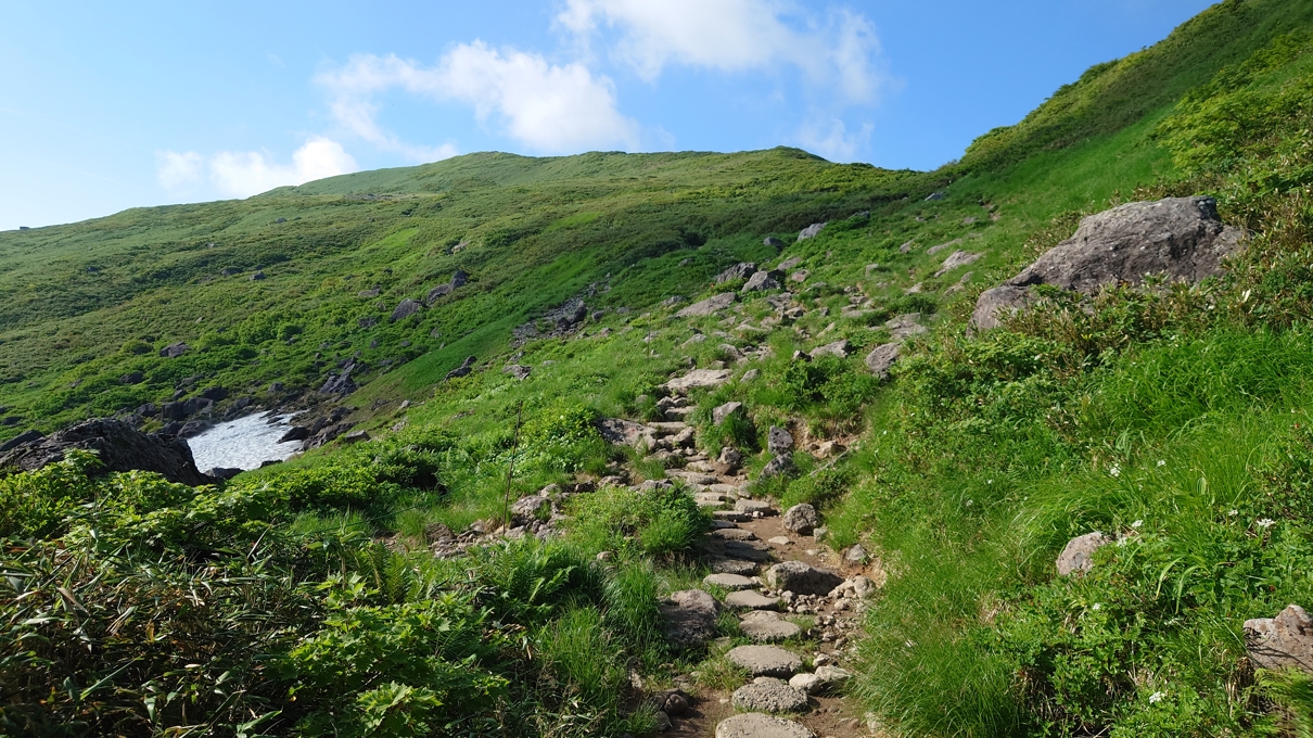 月山神社本宮17