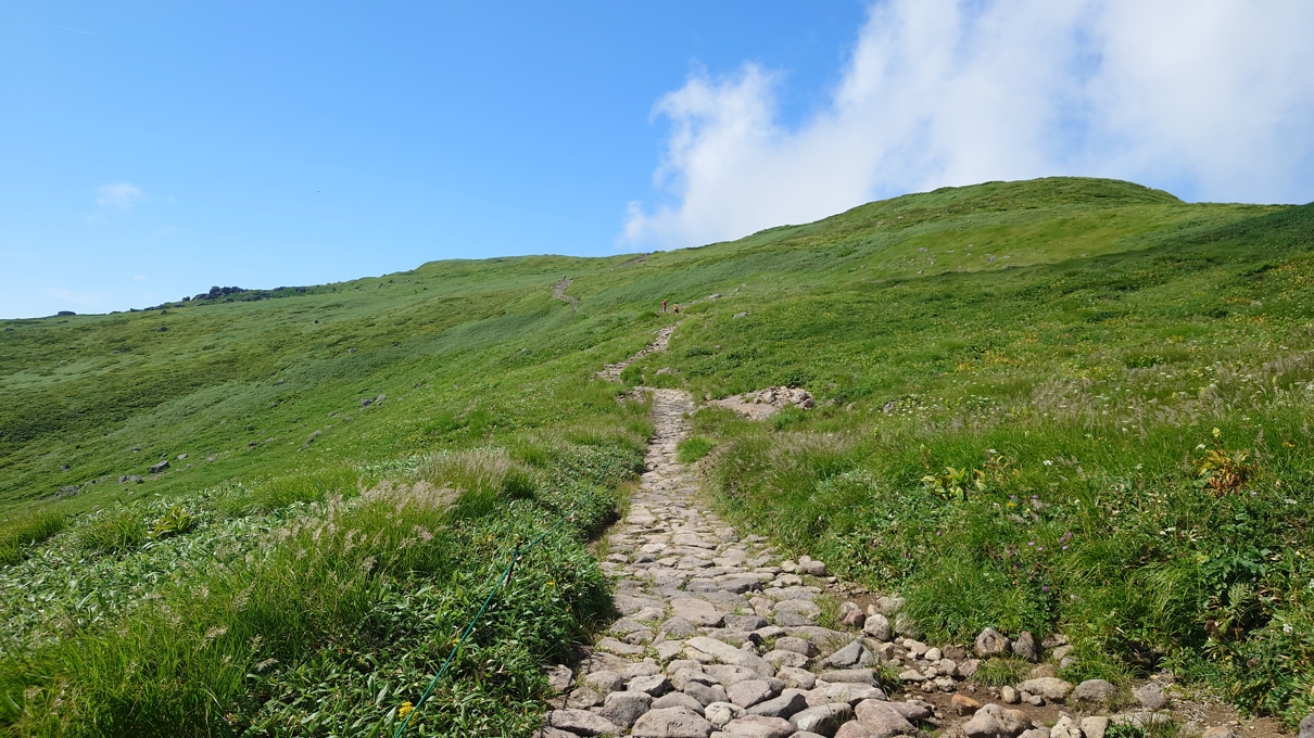 月山神社本宮32