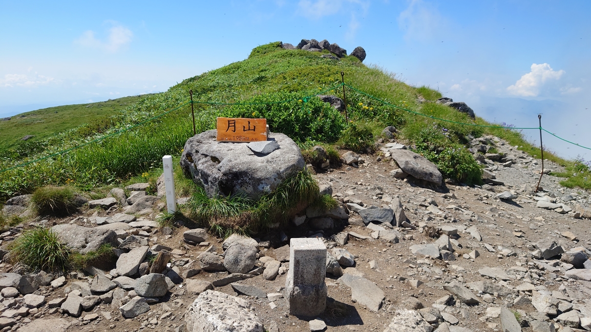 月山神社本宮38