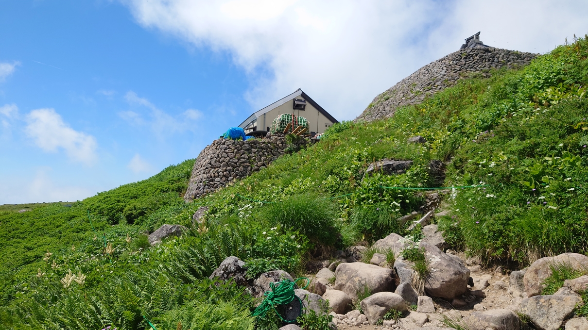 月山神社本宮40